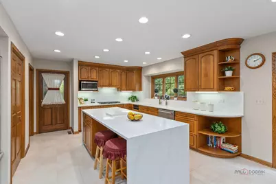 15 Shoreside Drive, South Barrington, IL 60010 - Photo 9