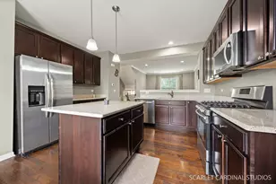 N095 Preserve Ct, Winfield, IL 60190 - Photo 5