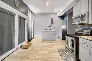 4016 S Indiana Ave, Chicago, IL 60653 - Photo 7