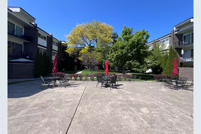 10125 Cherry Parkway #203, Skokie, IL 60076 - Photo 19
