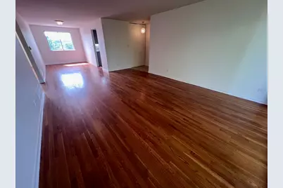 10125 Cherry Parkway #203, Skokie, IL 60076 - Photo 5