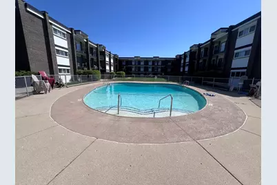 10125 Cherry Parkway #203, Skokie, IL 60076 - Photo 21