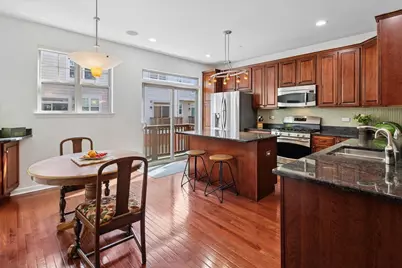6347 Hennings Court, Morton Grove, IL 60053 - Photo 9