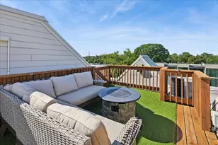 6347 Hennings Ct, Morton Grove, IL 60053 - Photo 21