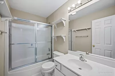 1058 E Danbury Drive, Cary, IL 60013 - Photo 27