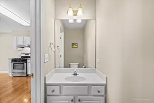 1058 E Danbury Dr, Cary, IL 60013 - Photo 17
