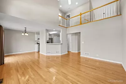 1058 E Danbury Drive, Cary, IL 60013 - Photo 7