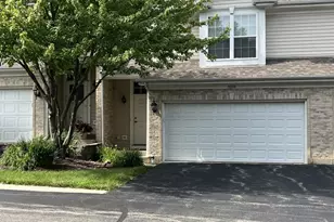 1058 E Danbury Dr, Cary, IL 60013 - Photo 1