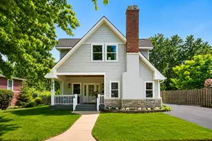941 Greenwood Ave, Deerfield, IL 60015 - Photo 1