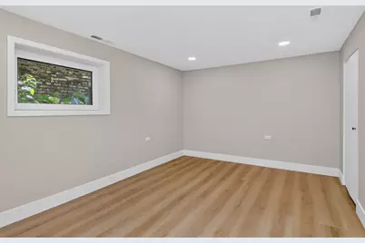 5311 W Cuyler Avenue, Chicago, IL 60641 - Photo 33