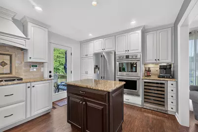 1206 Aberdeen Road, Inverness, IL 60067 - Photo 15