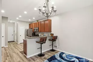 6044 Canterbury Ln, Hoffman Estates, IL 60192 - Photo 11