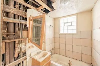 1427 E 66th Place, Chicago, IL 60637 - Photo 23