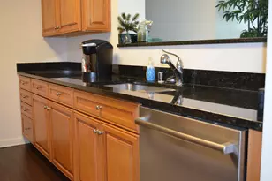 345 N LaSalle St, Chicago, IL 60654 - Photo 5