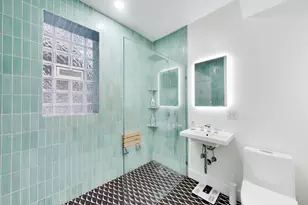 6160 N Winthrop Ave, Chicago, IL 60660 - Photo 13