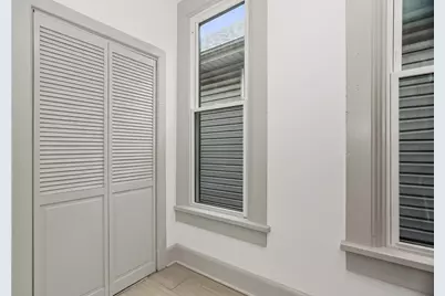 2028 N Oakley Avenue, Chicago, IL 60647 - Photo 35