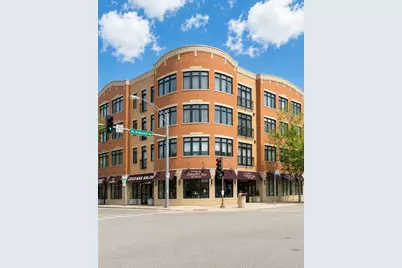 106 S Ridgeland Avenue #304, Oak Park, IL 60302 - Photo 1
