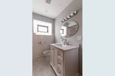 [Address not provided], Chicago, IL 60634 - Photo 9