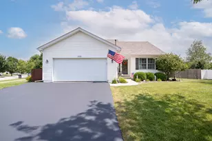 1221 Glen Mor Dr, Shorewood, IL 60404 - Photo 1