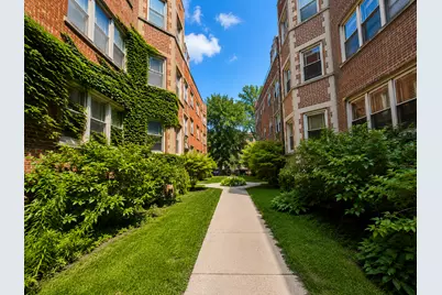 6814 N Ashland Boulevard #1C, Chicago, IL 60626 - Photo 1