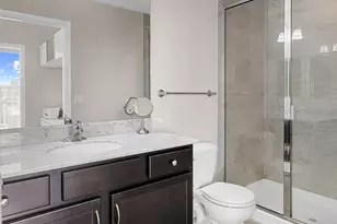1901 S Calumet Ave, Chicago, IL 60616 - Photo 17