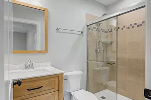 555 N Springfield Ave, Chicago, IL 60624 - Photo 21