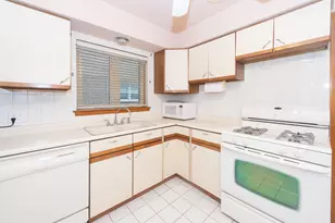 8909 N Wisner St, Niles, IL 60714 - Photo 15