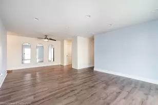 147 W Elk Trail, Carol Stream, IL 60188 - Photo 17