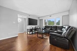 10511 S Roberts Rd, Palos Hills, IL 60465 - Photo 11