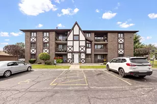 10511 S Roberts Rd, Palos Hills, IL 60465 - Photo 23