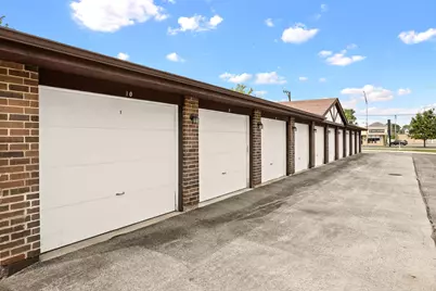 10511 S Roberts Road #2A, Palos Hills, IL 60465 - Photo 31