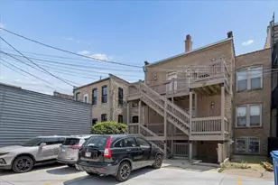 1959 N Wilmot Ave, Chicago, IL 60647 - Photo 9