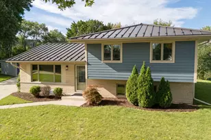 740 Terrace Ct, Schaumburg, IL 60193 - Photo 5