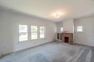 14947 Hamlin Ave, Midlothian, IL 60445 - Photo 3