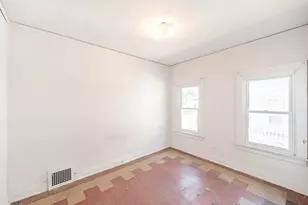 14947 Hamlin Ave, Midlothian, IL 60445 - Photo 7
