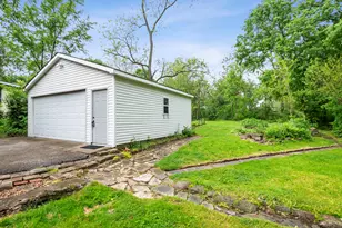 2114 Cedar Rd, Homewood, IL 60430 - Photo 3