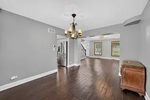 24105 Cropland Dr, Plainfield, IL 60544 - Photo 5