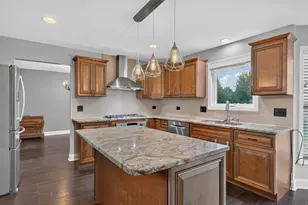 24105 Cropland Dr, Plainfield, IL 60544 - Photo 7