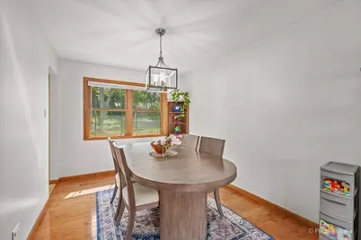 163 S Circle Avenue, Bloomingdale, IL 60108 - Photo 7