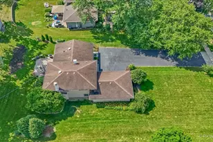 163 S Circle Ave, Bloomingdale, IL 60108 - Photo 47