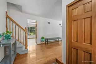 163 S Circle Ave, Bloomingdale, IL 60108 - Photo 9