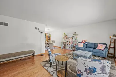 163 S Circle Avenue, Bloomingdale, IL 60108 - Photo 3
