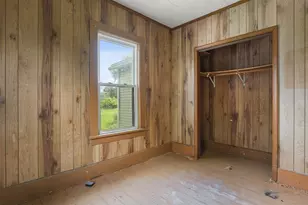 9836 E Maize Rd, Ridott, IL 61067 - Photo 13