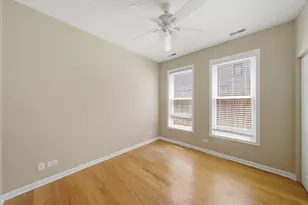 4921 S King Dr, Chicago, IL 60615 - Photo 11