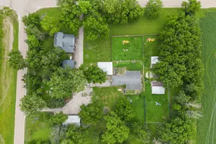 2013 Beecher Rd, Plano, IL 60545 - Photo 43