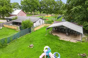 2013 Beecher Rd, Plano, IL 60545 - Photo 39