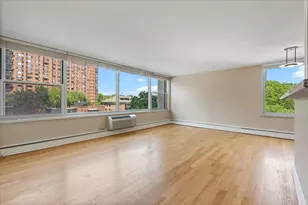 336 W Wellington Ave, Chicago, IL 60657 - Photo 3