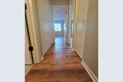 407 Trenton Court, Aurora, IL 60504 - Photo 9