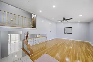 9005 Sherry Ln, Des Plaines, IL 60016 - Photo 7