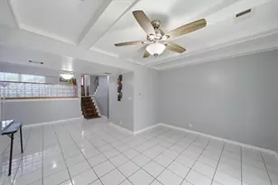 9005 Sherry Ln, Des Plaines, IL 60016 - Photo 9
